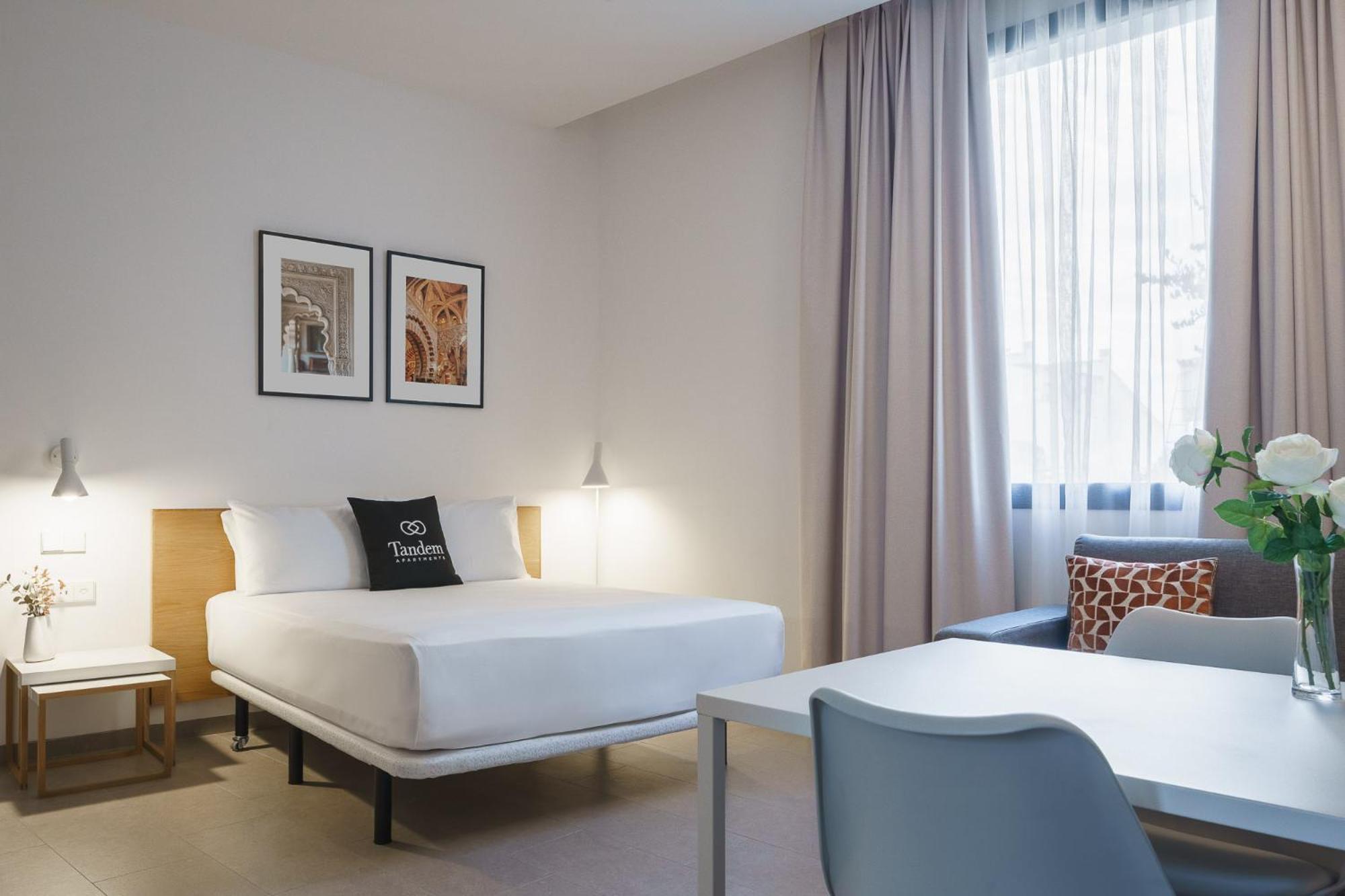 Tandem Torre De La Calahorra Apartment Cordoba Exterior photo
